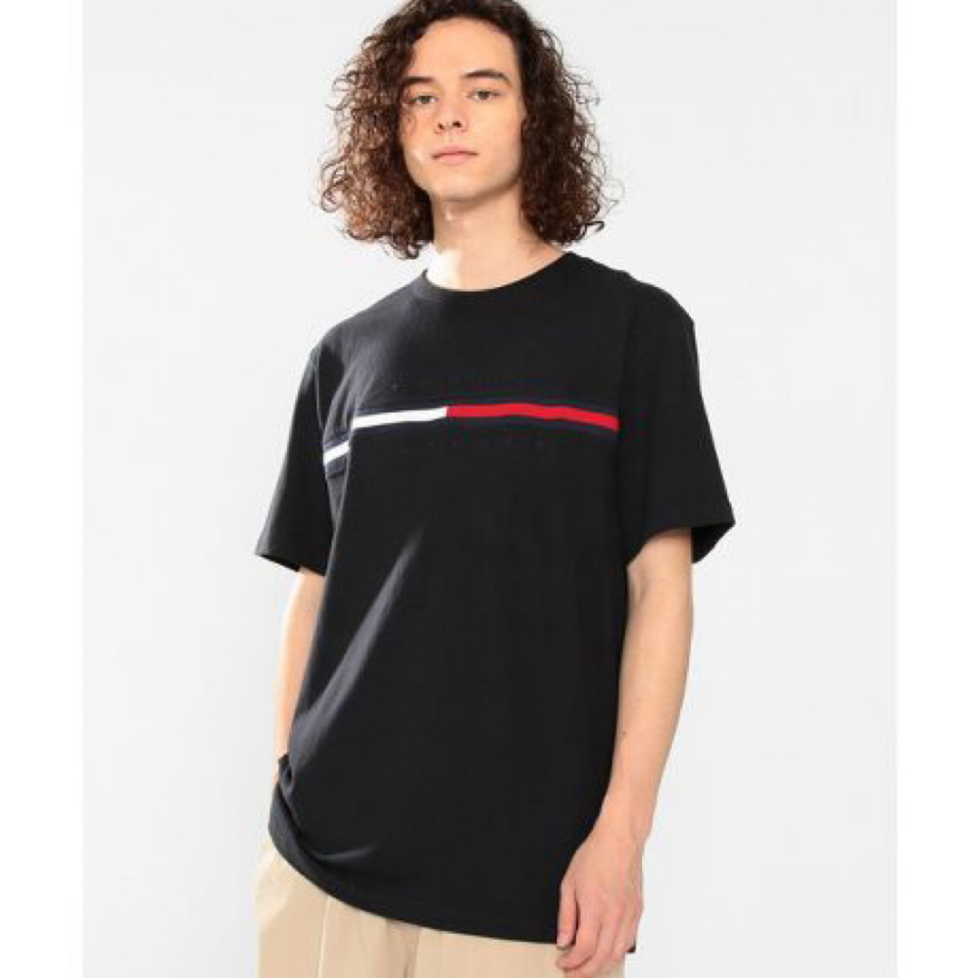 TOMMY HILFIGER(トミーヒルフィガー)の【TOMMY HILFIGER】TINO TEE  ロゴTシャツ ブラック Ｍ メンズのトップス(Tシャツ/カットソー(半袖/袖なし))の商品写真