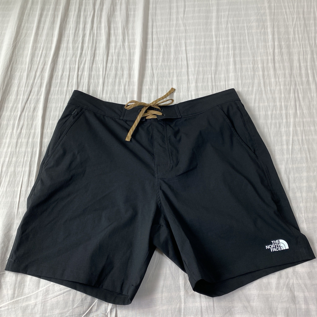 THE NORTH FACE(ザノースフェイス)の【新品未使用】M'S CLASS V RIPSTOP BOARDSHORT メンズのパンツ(ショートパンツ)の商品写真