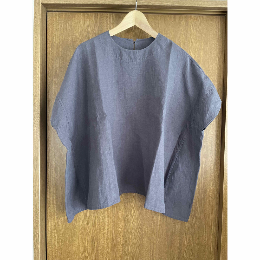 ARTS&SCIENCE(アーツアンドサイエンス)のarts&science Tent line blouse no sleeve レディースのトップス(シャツ/ブラウス(半袖/袖なし))の商品写真