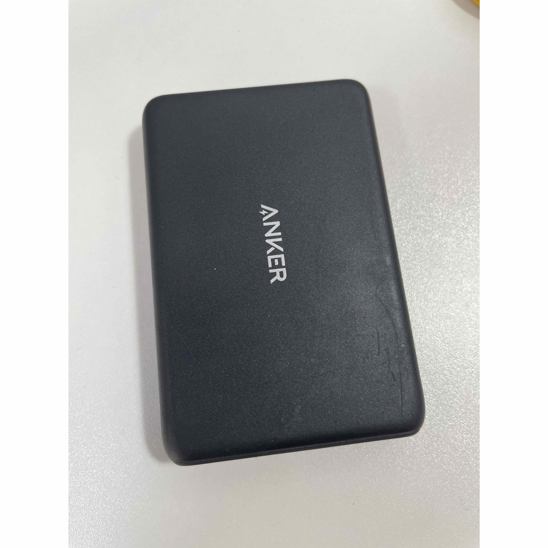 Anker(アンカー)のANKER POWERCORE MAGNETIC モバイルバッテリー 5000  スマホ/家電/カメラのPC/タブレット(PC周辺機器)の商品写真