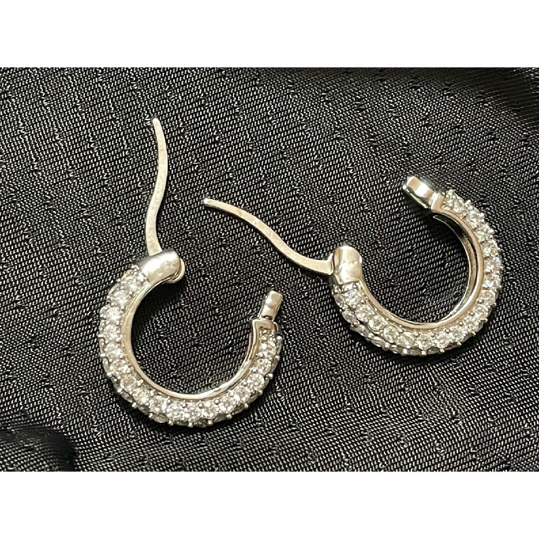 CZダイヤ　ループピアス S925　k18金コート WG レディースのアクセサリー(ピアス)の商品写真