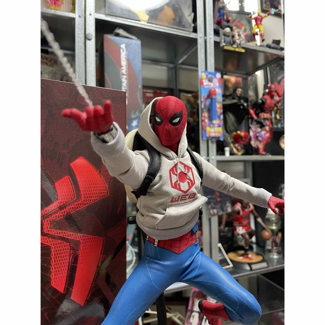 Hot Toys(ホットトイズ)のスパイダーマン　ホットトイズ（WEB OF SPIDERMAN） エンタメ/ホビーのフィギュア(アメコミ)の商品写真