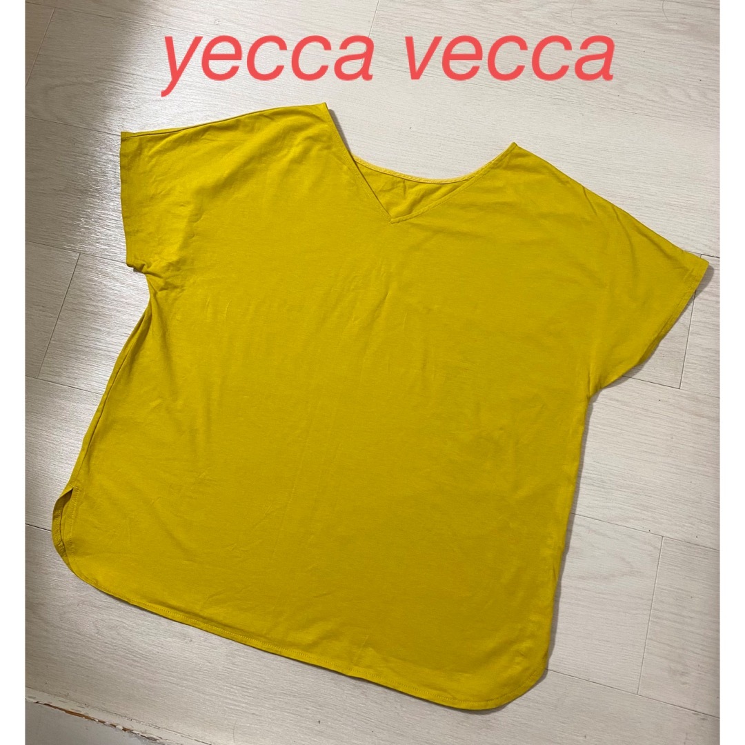 YECCA VECCA(イェッカヴェッカ)のYECCA VECCA カットソー　半袖　イエロー　トップス レディースのトップス(カットソー(半袖/袖なし))の商品写真