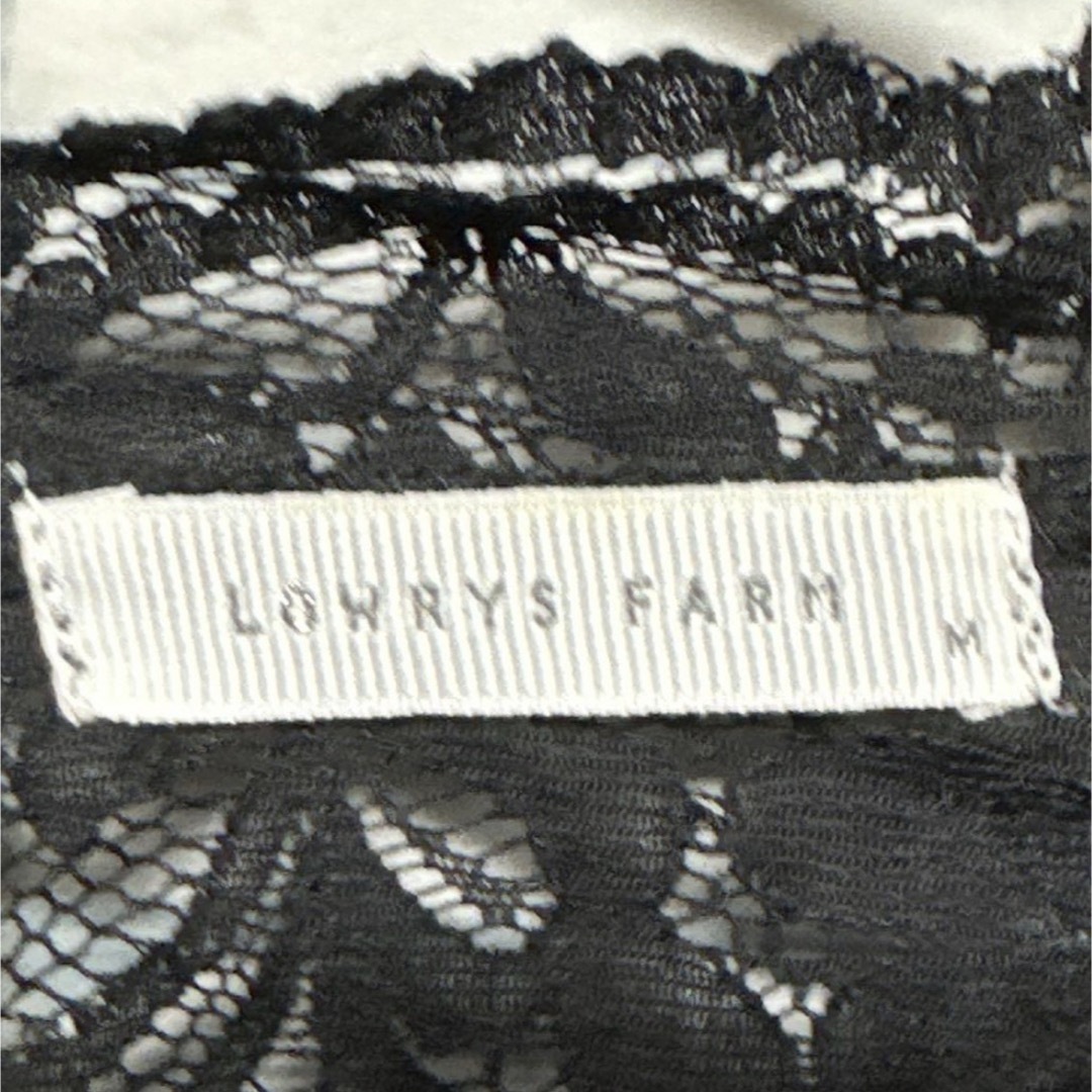 LOWRYS FARM(ローリーズファーム)のLOWRYS FARM レースブラウス　ペプラム M ブラック レディースのトップス(シャツ/ブラウス(長袖/七分))の商品写真