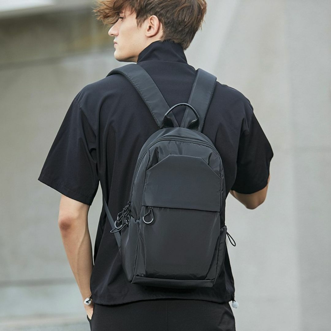 リュックサック デイバッグ メンズ 黒 軽量 シンプル おしゃれ リュック 人気 メンズのバッグ(バッグパック/リュック)の商品写真