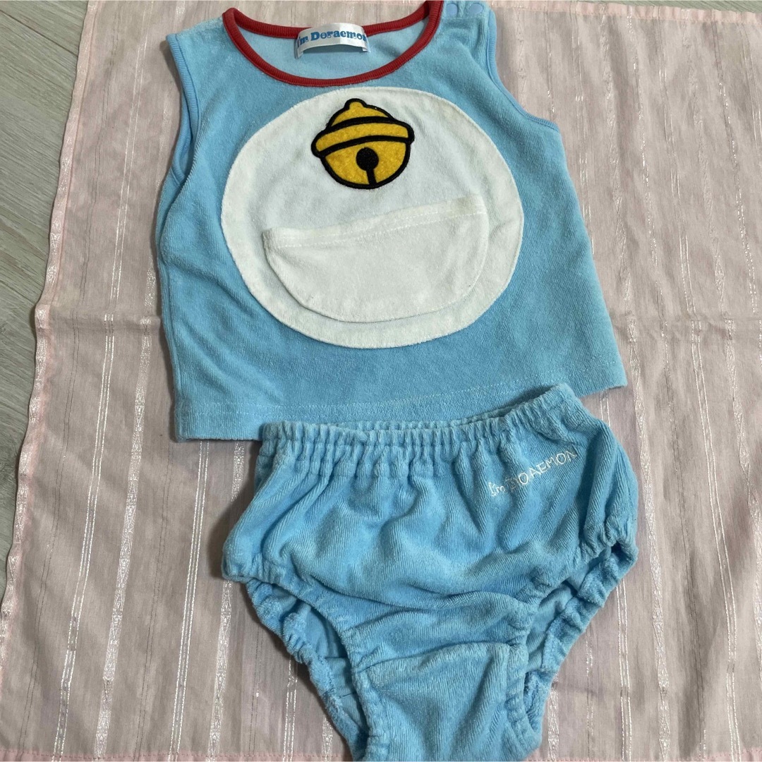 ドラえもん　セットアップ　90 キッズ/ベビー/マタニティのキッズ服男の子用(90cm~)(その他)の商品写真