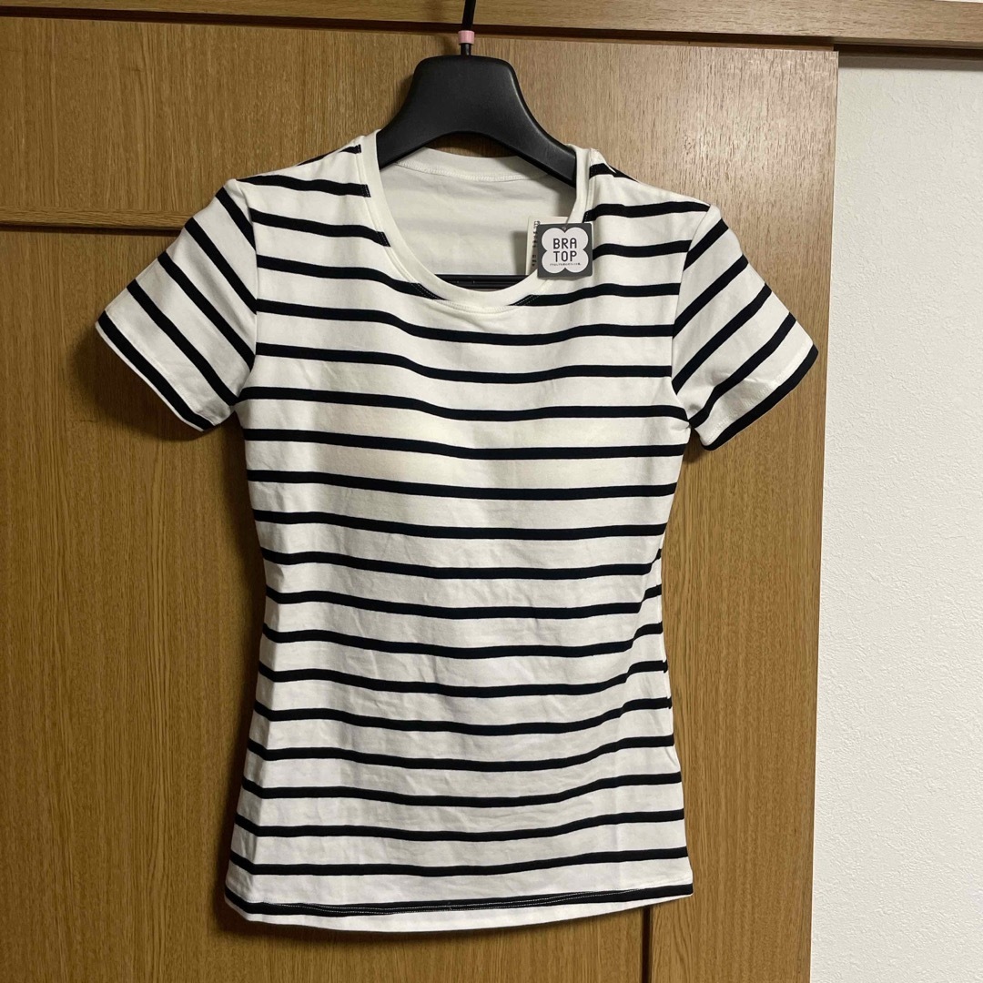 UNIQLO(ユニクロ)のTシャツ　ブラトップ レディースのトップス(Tシャツ(半袖/袖なし))の商品写真