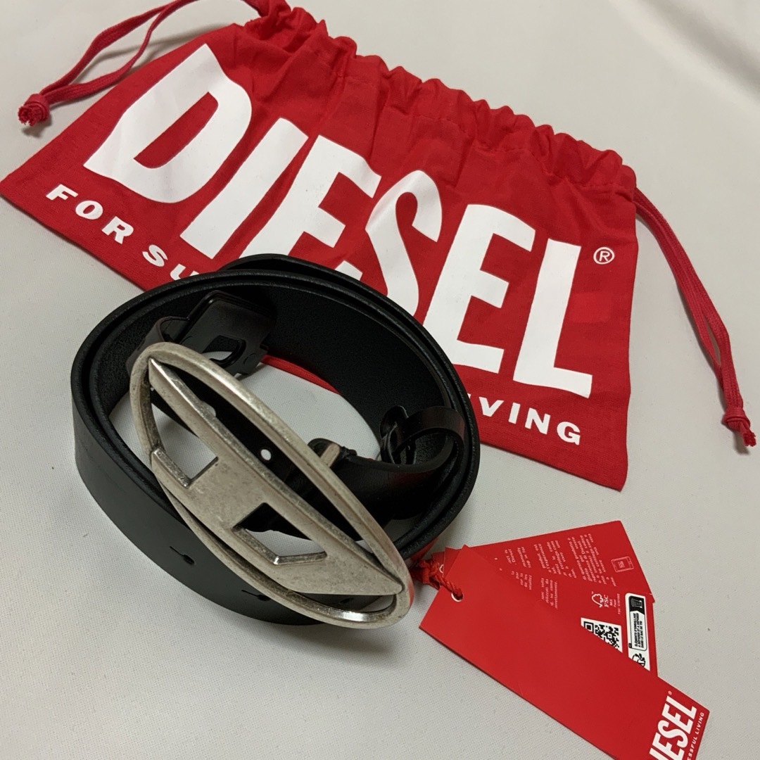 DIESEL(ディーゼル)の洗練されたデザイン DIESEL　Dロゴベルト　B -1DR　ブラック　105 メンズのファッション小物(ベルト)の商品写真