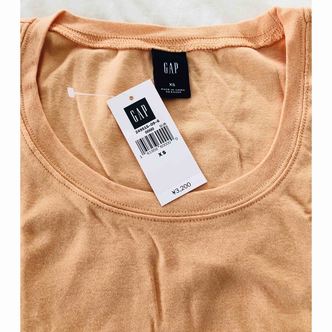 GAP(ギャップ)の値下げ未使用GAPギャップ★長袖Tシャツ 2枚セット タグ付★1枚3200円の品 レディースのトップス(Tシャツ(半袖/袖なし))の商品写真