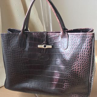 ロンシャン(LONGCHAMP)のLONGCHAMPロゾ型押（クロコ調）トートバッグ(トートバッグ)