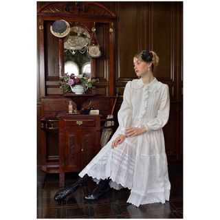 Victorian maiden(ワンピース ・ ホワイト/白色系)のフリマ Victorian maiden(ワンピース ・ ホワイト/白色系)のフリマ