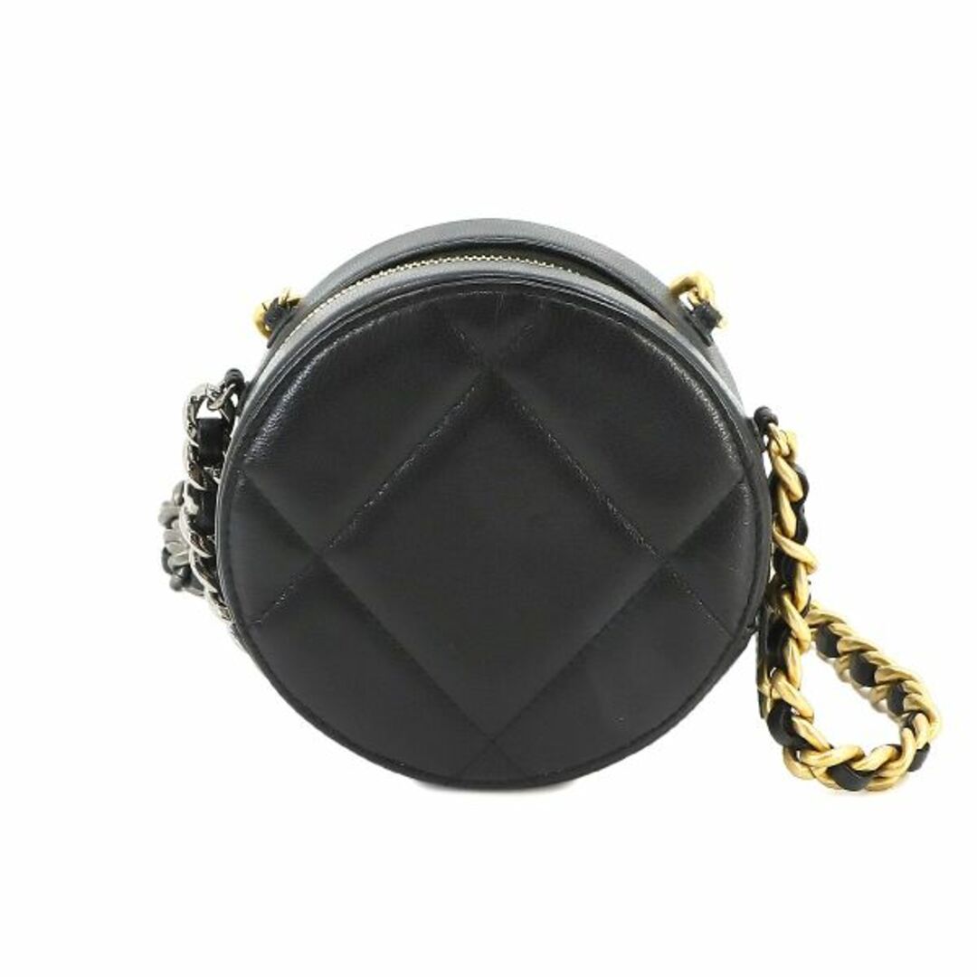 CHANEL(シャネル)の未使用 展示品 シャネル CHANEL 19 ラウンド クラッチ チェーン ショルダー バッグ レザー ブラック AP0945 VLP 90229998 レディースのバッグ(ショルダーバッグ)の商品写真