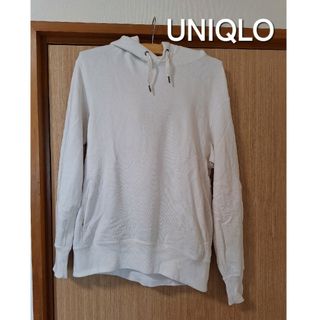 ユニクロ(UNIQLO)のUNIQLO　パーカー　ホワイト(パーカー)