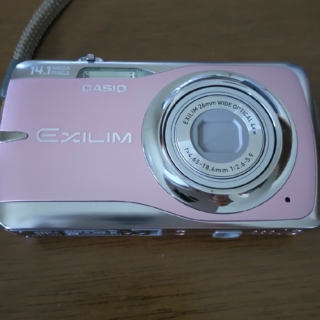 CASIO(カシオ)のカシオ EXILIM EX-Z550 デジカメ　ピンク スマホ/家電/カメラのカメラ(コンパクトデジタルカメラ)の商品写真