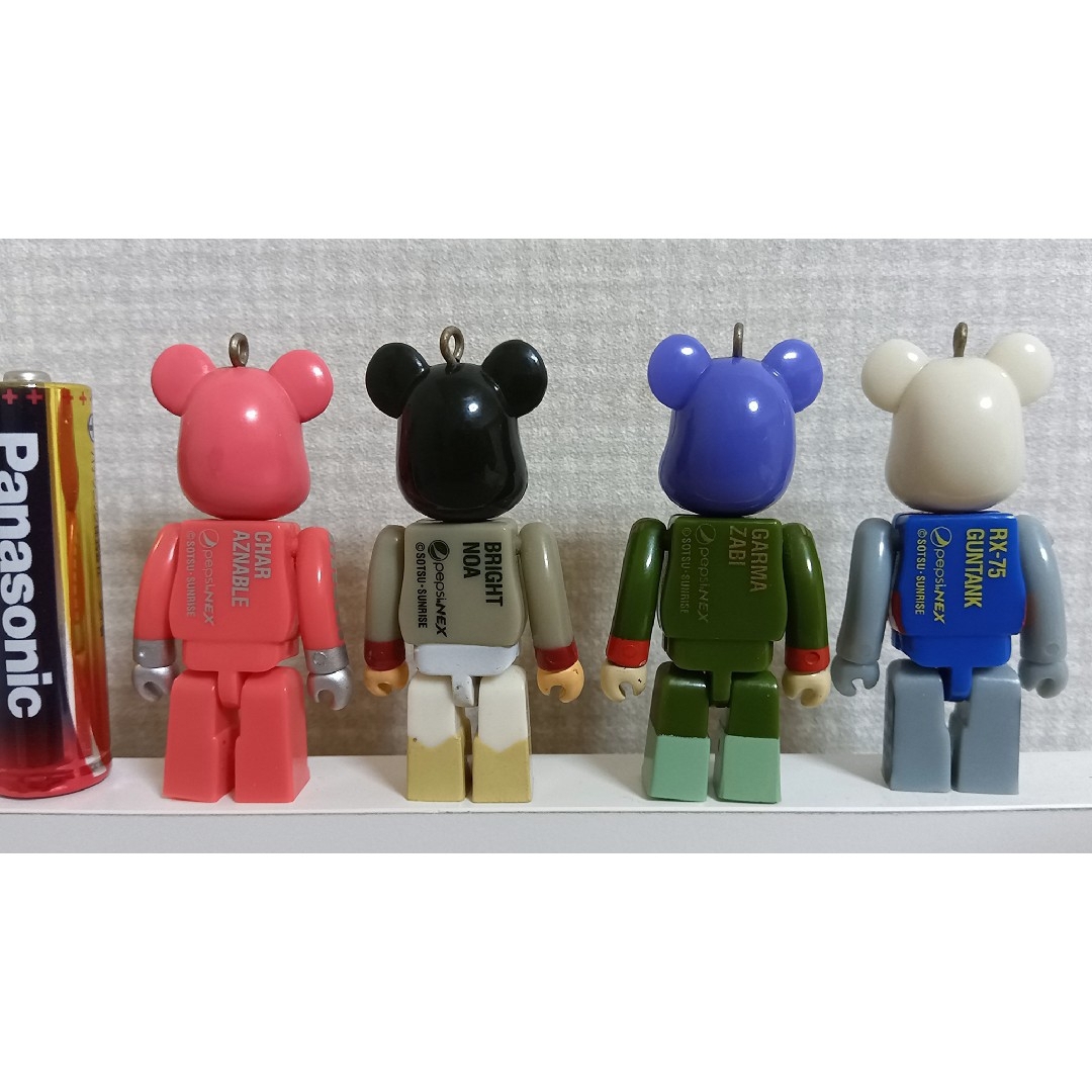 BE@RBRICK(ベアブリック)の機動戦士ガンダム ベアブリック エンタメ/ホビーのおもちゃ/ぬいぐるみ(キャラクターグッズ)の商品写真