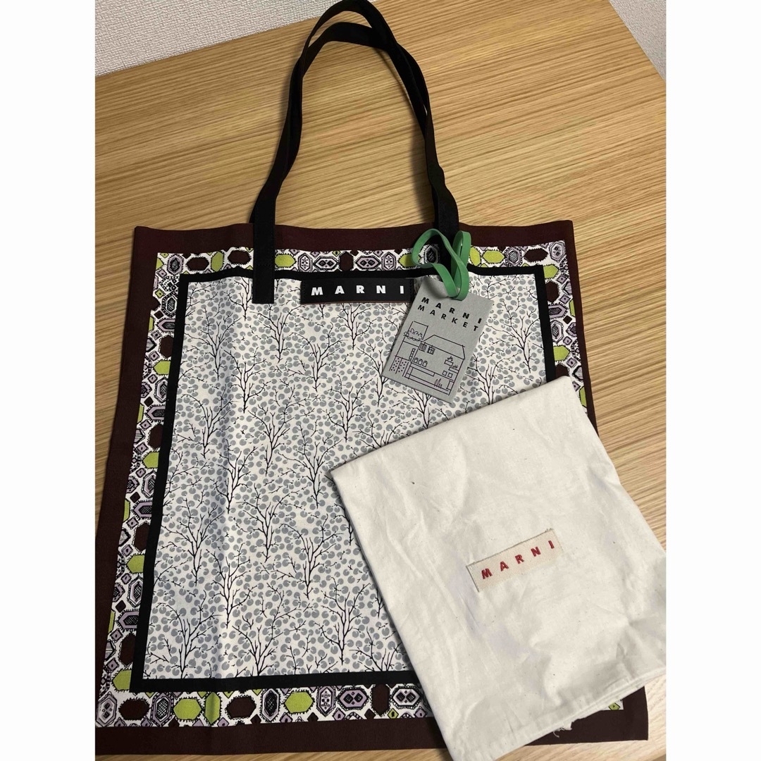 Marni(マルニ)のMARNIトートバッグ レディースのバッグ(トートバッグ)の商品写真