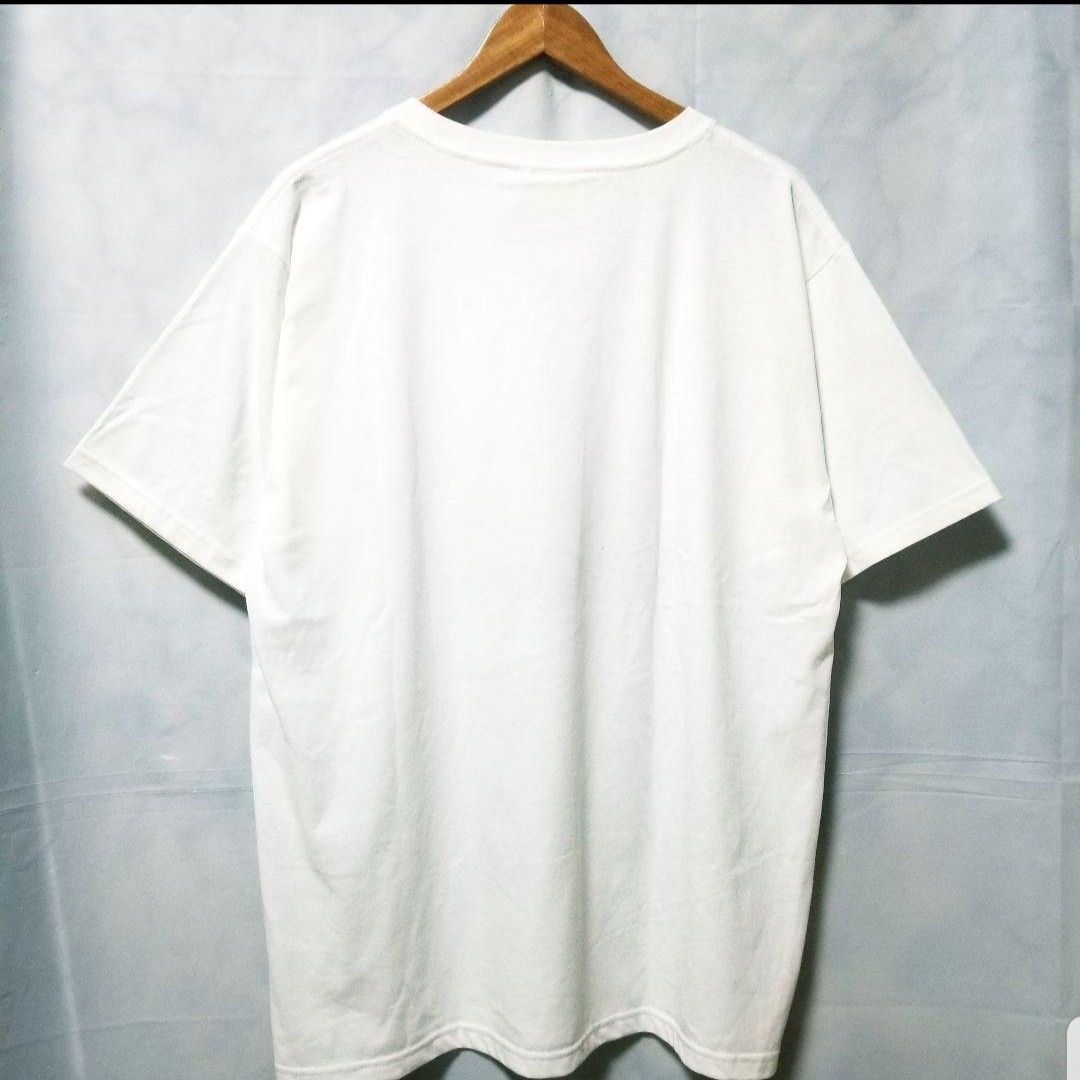 SNOOPY(スヌーピー)のスヌーピー　SNOOPY　新品　Tシャツ　チャーリー　ブラウン　LL メンズのトップス(Tシャツ/カットソー(半袖/袖なし))の商品写真