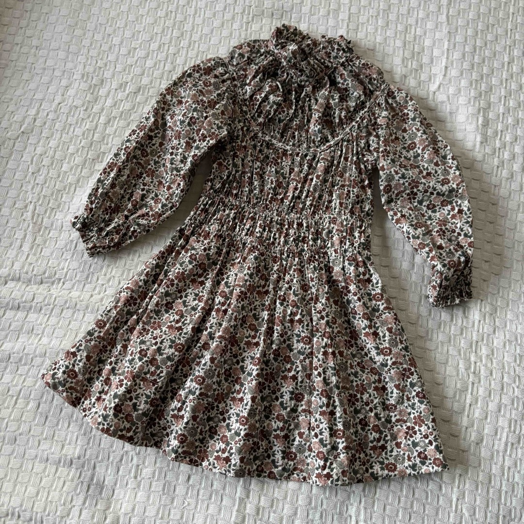 SOOR PLOOM(ソーアプルーム)のsoor ploom ワンピース　5y キッズ/ベビー/マタニティのキッズ服女の子用(90cm~)(ワンピース)の商品写真