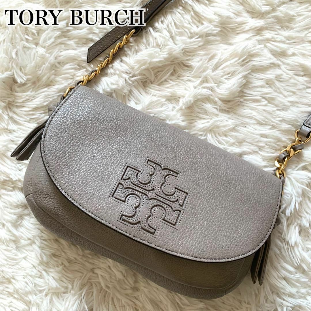 Tory Burch(トリーバーチ)の未使用級✨トリーバーチ ショルダーバッグ チェーン ロゴ レザー 型押し グレー レディースのバッグ(ショルダーバッグ)の商品写真