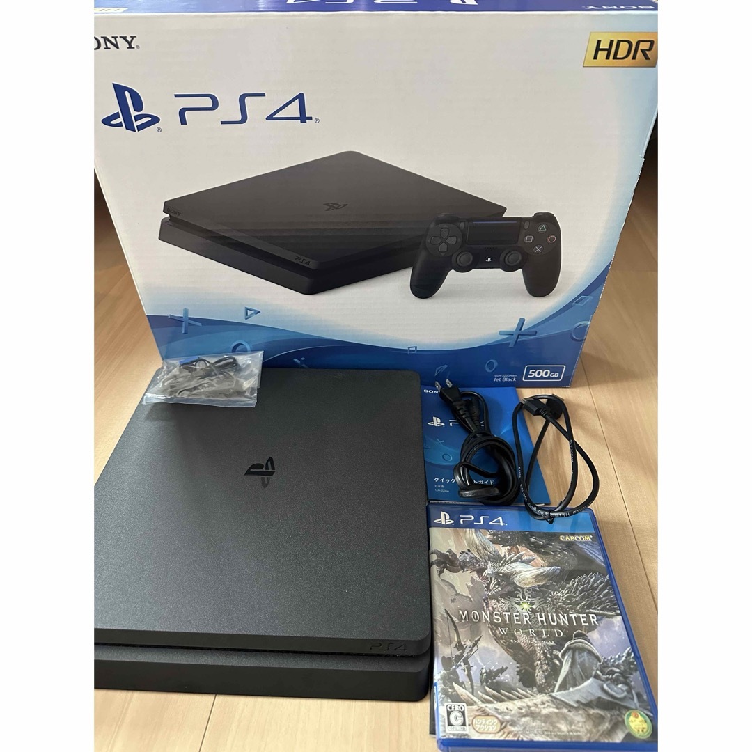 SONY(ソニー)のSONY PlayStation4 本体 CUH-2200AB01 エンタメ/ホビーのゲームソフト/ゲーム機本体(家庭用ゲーム機本体)の商品写真