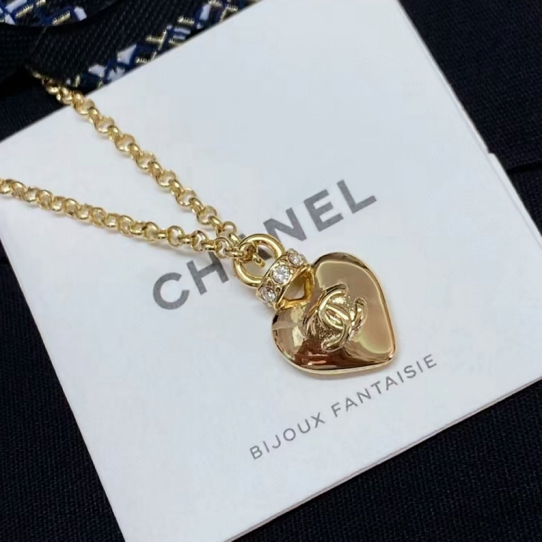 CHANEL(シャネル)のChanel シャネル ハート ネックレス  レディースのアクセサリー(ネックレス)の商品写真