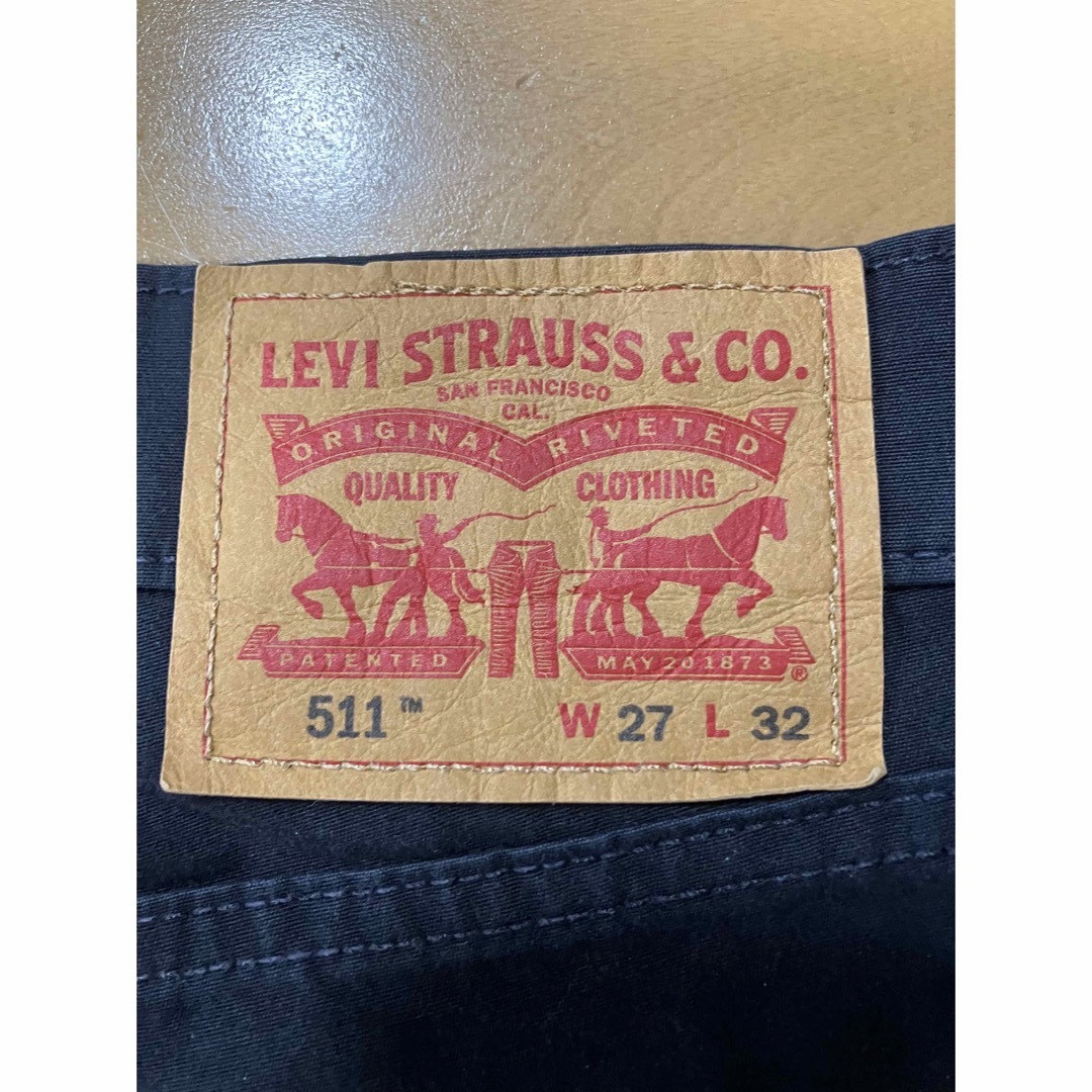 Levi's(リーバイス)のリーバイス チノパン ブラック キッズ/ベビー/マタニティのキッズ服男の子用(90cm~)(パンツ/スパッツ)の商品写真