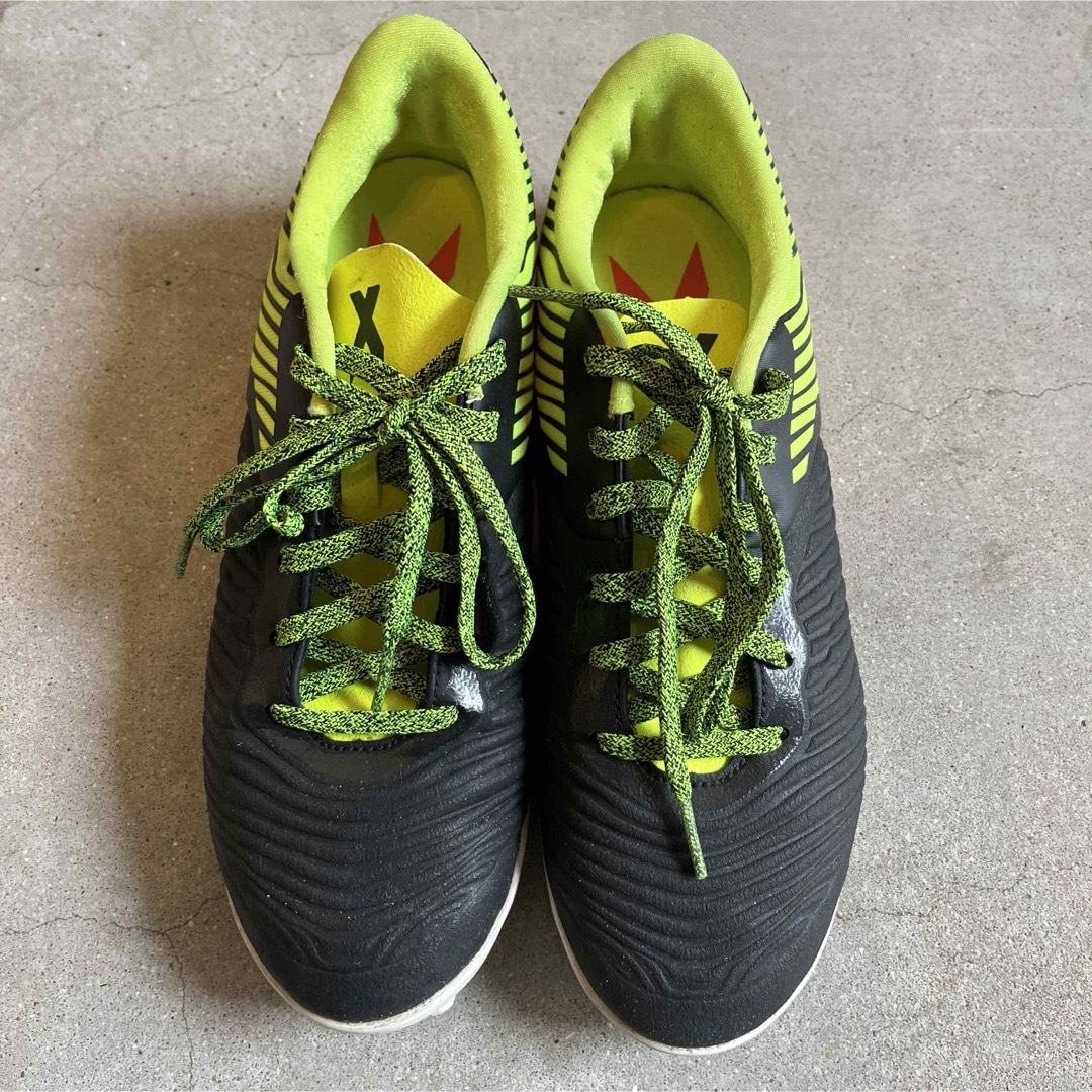 フットサル　サッカー　スパイク　adidas 24.5cm レディースの靴/シューズ(スニーカー)の商品写真