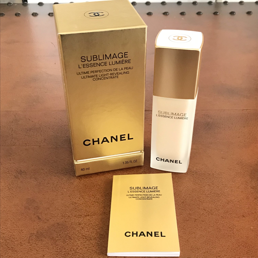 CHANEL(シャネル)のシャネル サブリマージュ レサンス ルミエール　40ml 美容液 未使用 コスメ/美容のスキンケア/基礎化粧品(美容液)の商品写真