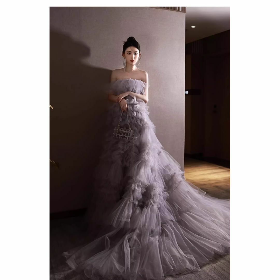 もこもこドレス パープル カラードレス ベアトップ 背中見せ ラッフルフリル  レディースのフォーマル/ドレス(ウェディングドレス)の商品写真