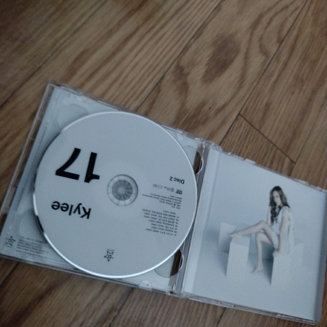 17（初回生産限定盤） エンタメ/ホビーのCD(ポップス/ロック(邦楽))の商品写真