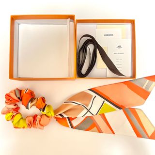 Hermes - エルメス  シルク シュシュ Bella  ベッラ ベラ　未使用品