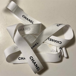 CHANEL - CHANEL シャネル リボン ギフト ラッピング 白 ホワイト ロゴ