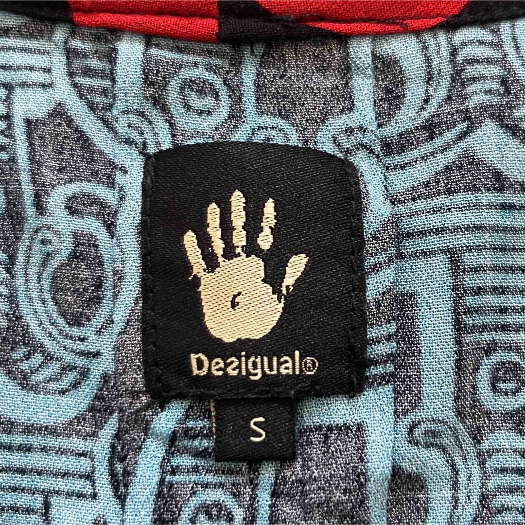 DESIGUAL(デシグアル)の【美品】デシグアル 総柄 ロングスリーブ シャツ JANICE Sサイズ 希少 レディースのトップス(シャツ/ブラウス(長袖/七分))の商品写真