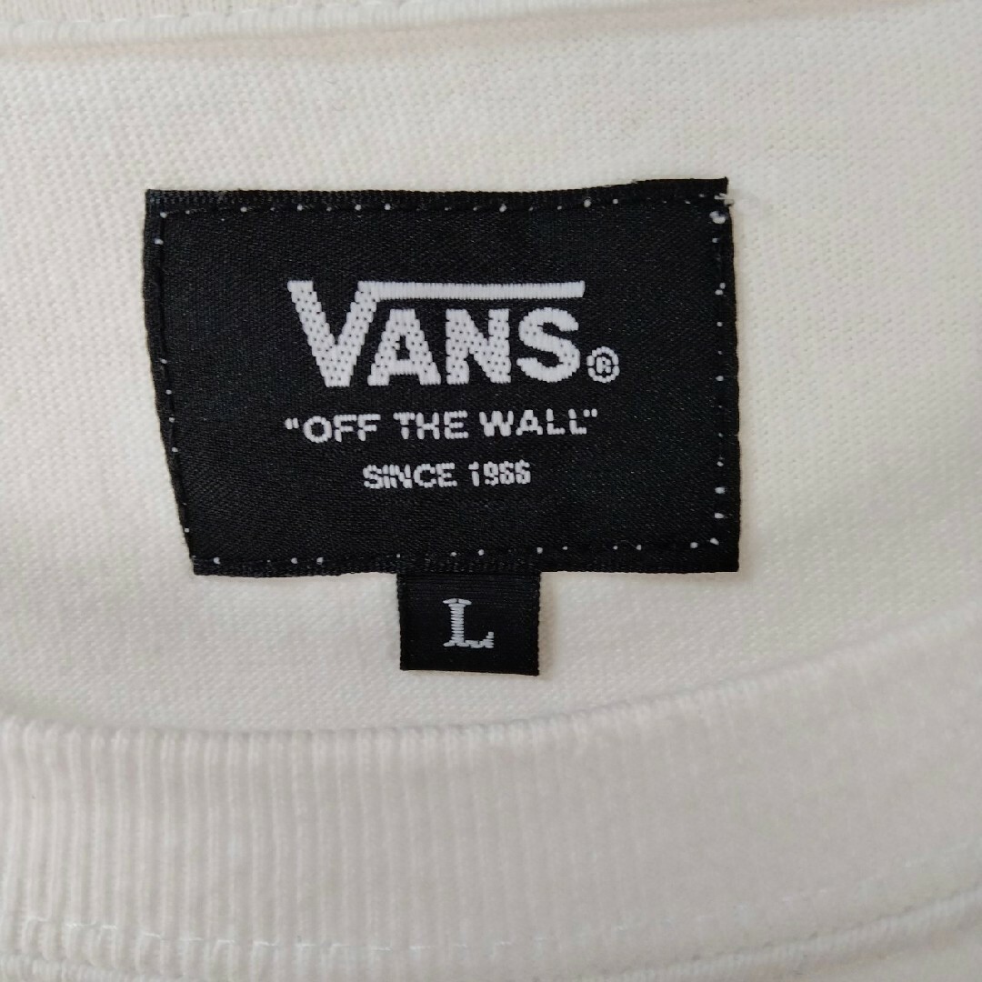 VANS(ヴァンズ)のVANS グラフィックt ロンt 長袖　ストリート　古着　アメカジ メンズのトップス(Tシャツ/カットソー(七分/長袖))の商品写真