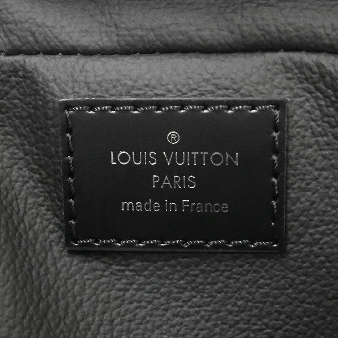 LOUIS VUITTON(ルイヴィトン)のルイ ヴィトン トゥルース トワレ GM クラッチ セカンドバッグ トラベル ポーチ ダミエグラフィット レザー ブラック 黒 シルバー金具 N40484 LOUIS VUITTON（未使用　展示品） メンズのバッグ(セカンドバッグ/クラッチバッグ)の商品写真