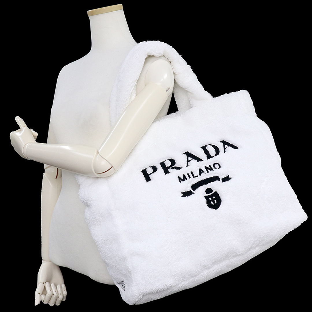 PRADA(プラダ)のプラダ テリー トートバッグ パイル BIANCO ビアンコ NERO ネロ ブラック ホワイト 白 黒 シルバー金具 1BG130 PRADA（新品・未使用品） レディースのバッグ(トートバッグ)の商品写真