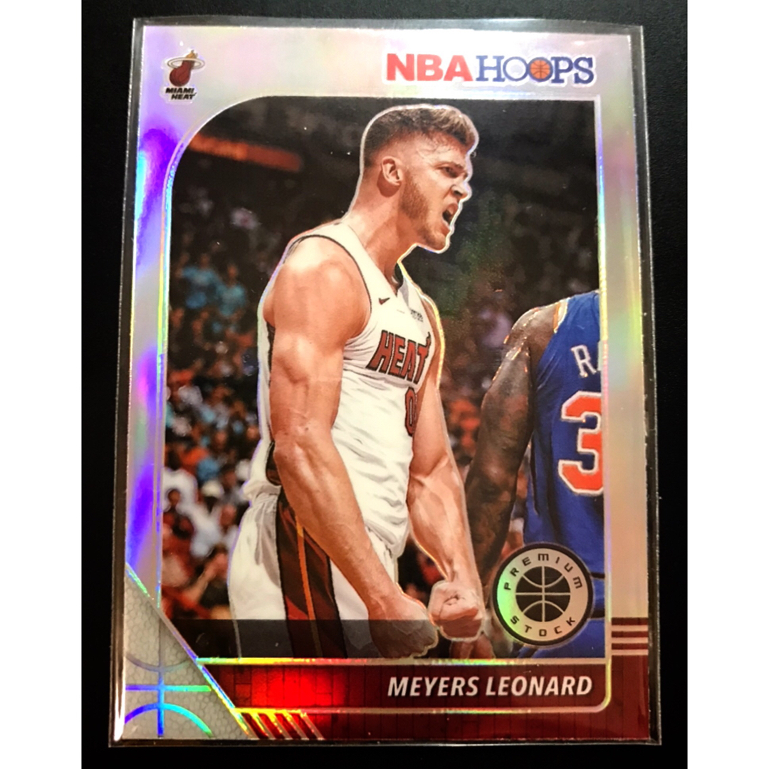 【662】 NBAカード Meyers Leonard silver prizm エンタメ/ホビーのトレーディングカード(シングルカード)の商品写真