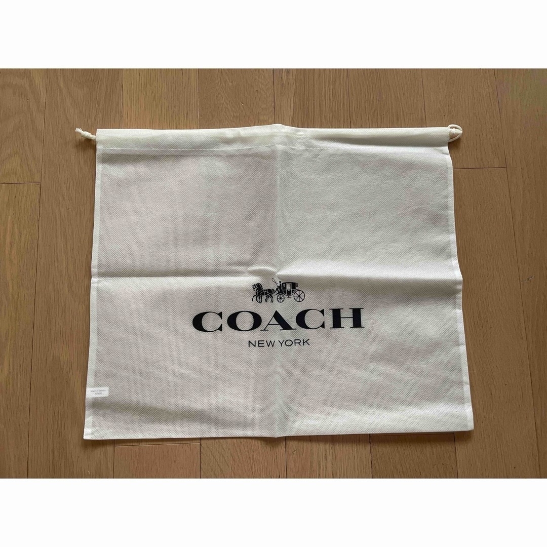 COACH(コーチ)のCOACH ショップ袋　大小2枚組 インテリア/住まい/日用品のオフィス用品(ラッピング/包装)の商品写真