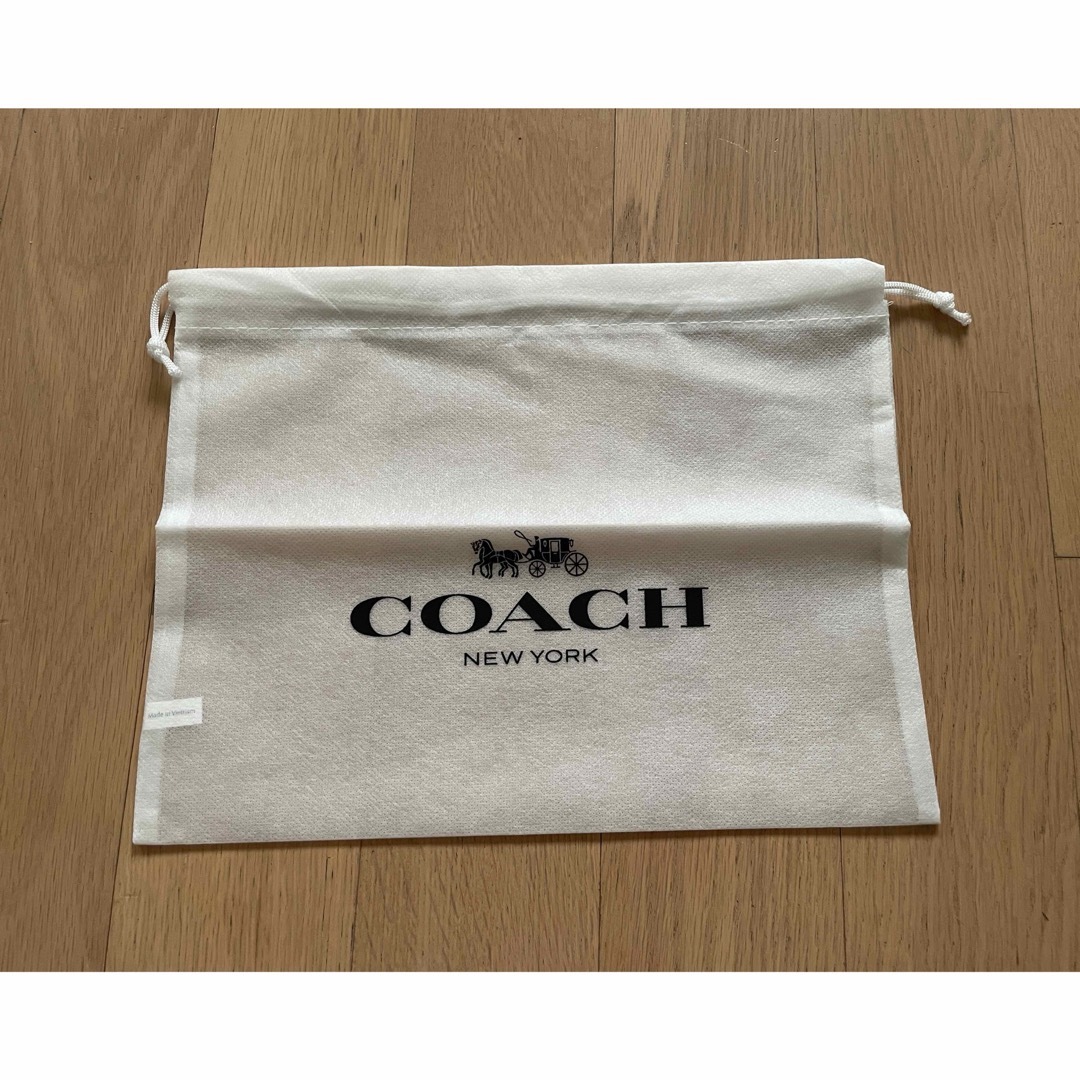 COACH(コーチ)のCOACH ショップ袋　大小2枚組 インテリア/住まい/日用品のオフィス用品(ラッピング/包装)の商品写真