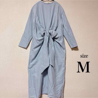 ロングワンピース　ストライプ　リボン　グレー　サイズM(ロングワンピース/マキシワンピース)