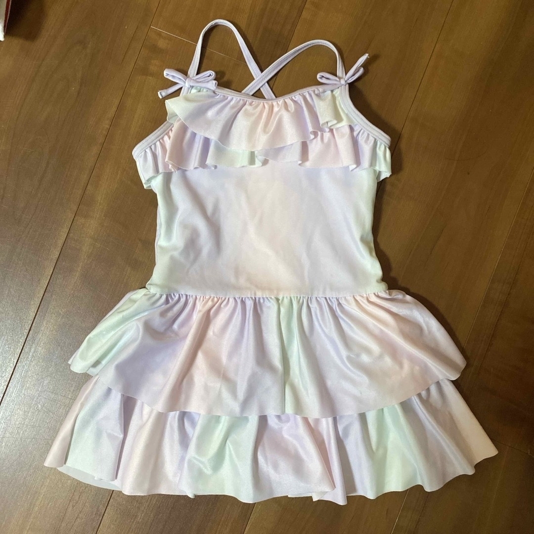 anyFAM(エニィファム)のエニィファム　水着　120  ワンピース　女の子 キッズ/ベビー/マタニティのキッズ服女の子用(90cm~)(水着)の商品写真