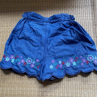 ANNA SUI mini - アナスイミニ　裾スカラップ花刺繍ショートパンツ　120