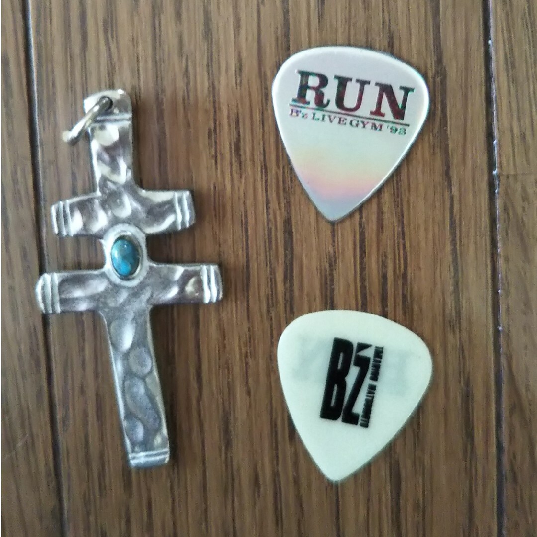 B'z  ピックセット(LIVE GIM´93 RUN) エンタメ/ホビーのタレントグッズ(ミュージシャン)の商品写真