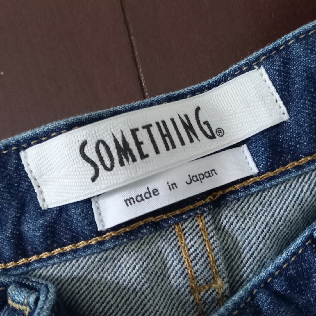 SOMETHING(サムシング)のSOMETHING　ジーンズ レディースのパンツ(デニム/ジーンズ)の商品写真