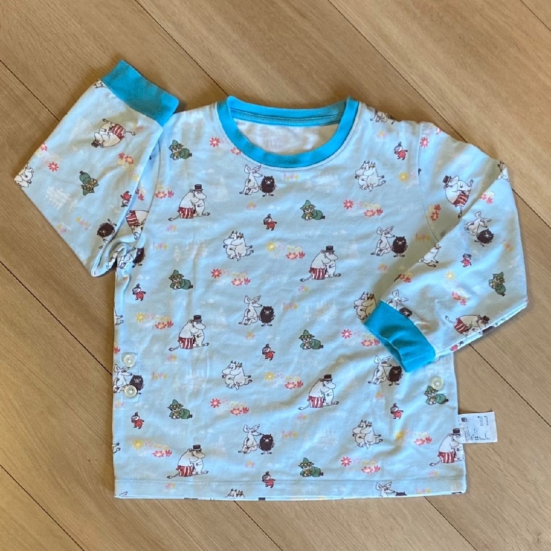 UNIQLO(ユニクロ)のUNIQLO  パジャマ  水色  110cm キッズ/ベビー/マタニティのキッズ服男の子用(90cm~)(パジャマ)の商品写真