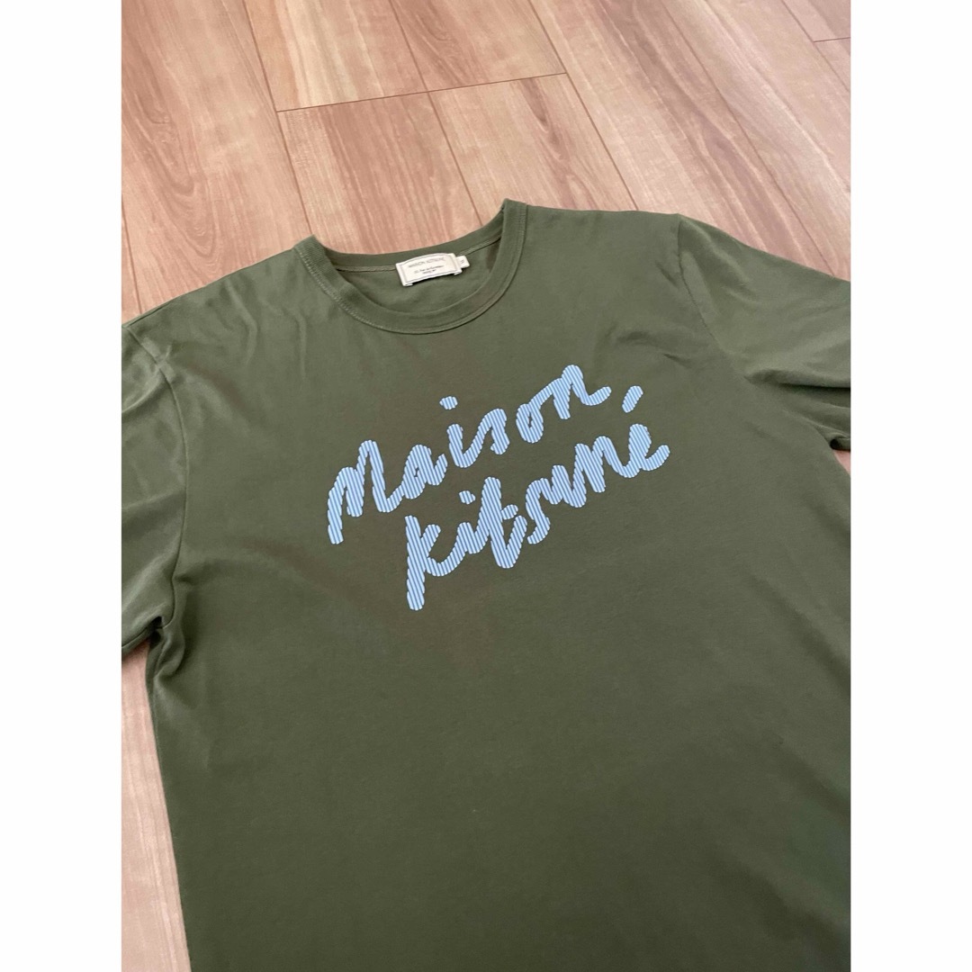 MAISON KITSUNE'(メゾンキツネ)のメゾンキツネ　Tシャツ　MAISON KITSUNE カーキ　メンズ　本物 メンズのトップス(Tシャツ/カットソー(半袖/袖なし))の商品写真