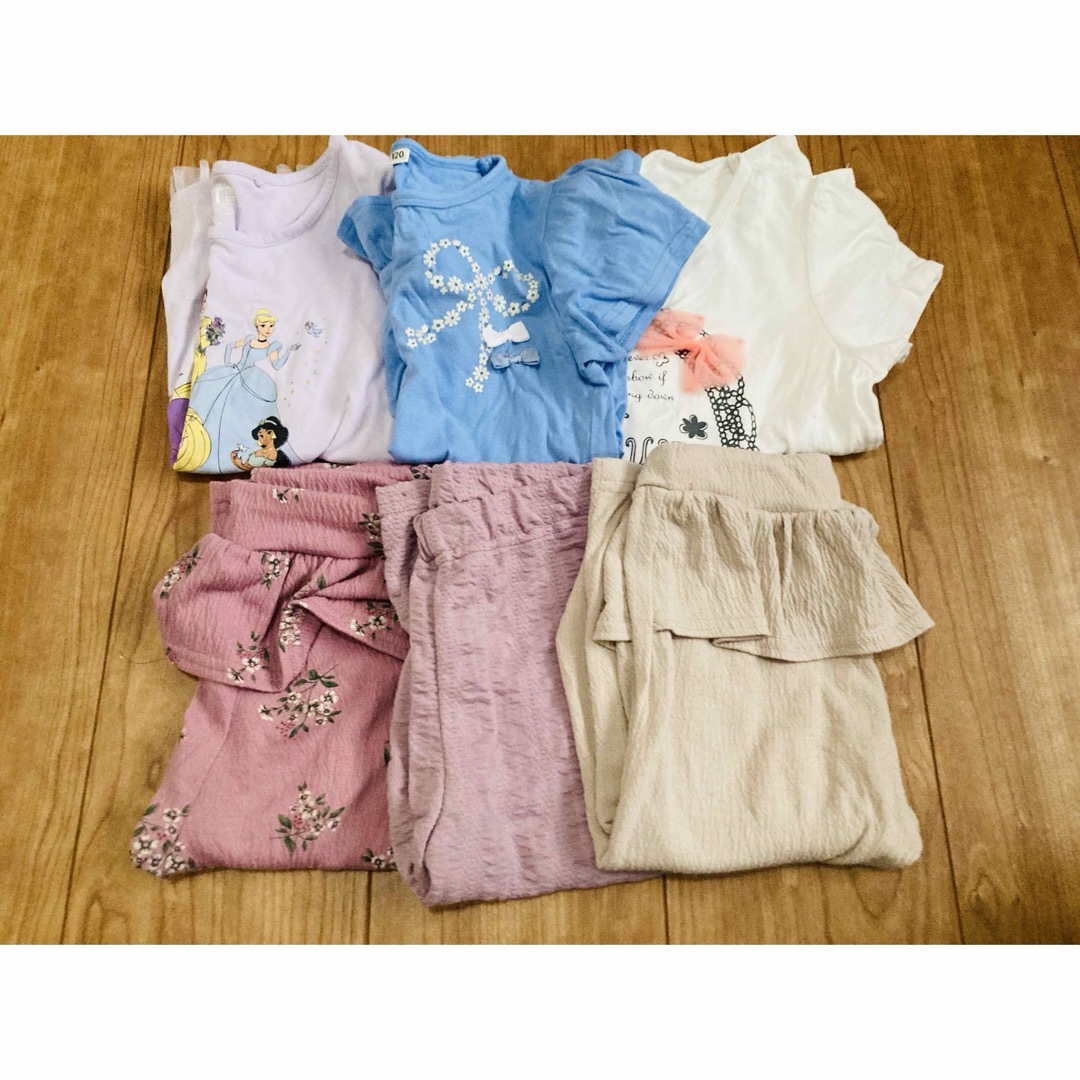 UNIQLO(ユニクロ)の保育園着　計12枚　Tシャツ6枚７分丈パンツ6枚 キッズ/ベビー/マタニティのキッズ服女の子用(90cm~)(Tシャツ/カットソー)の商品写真