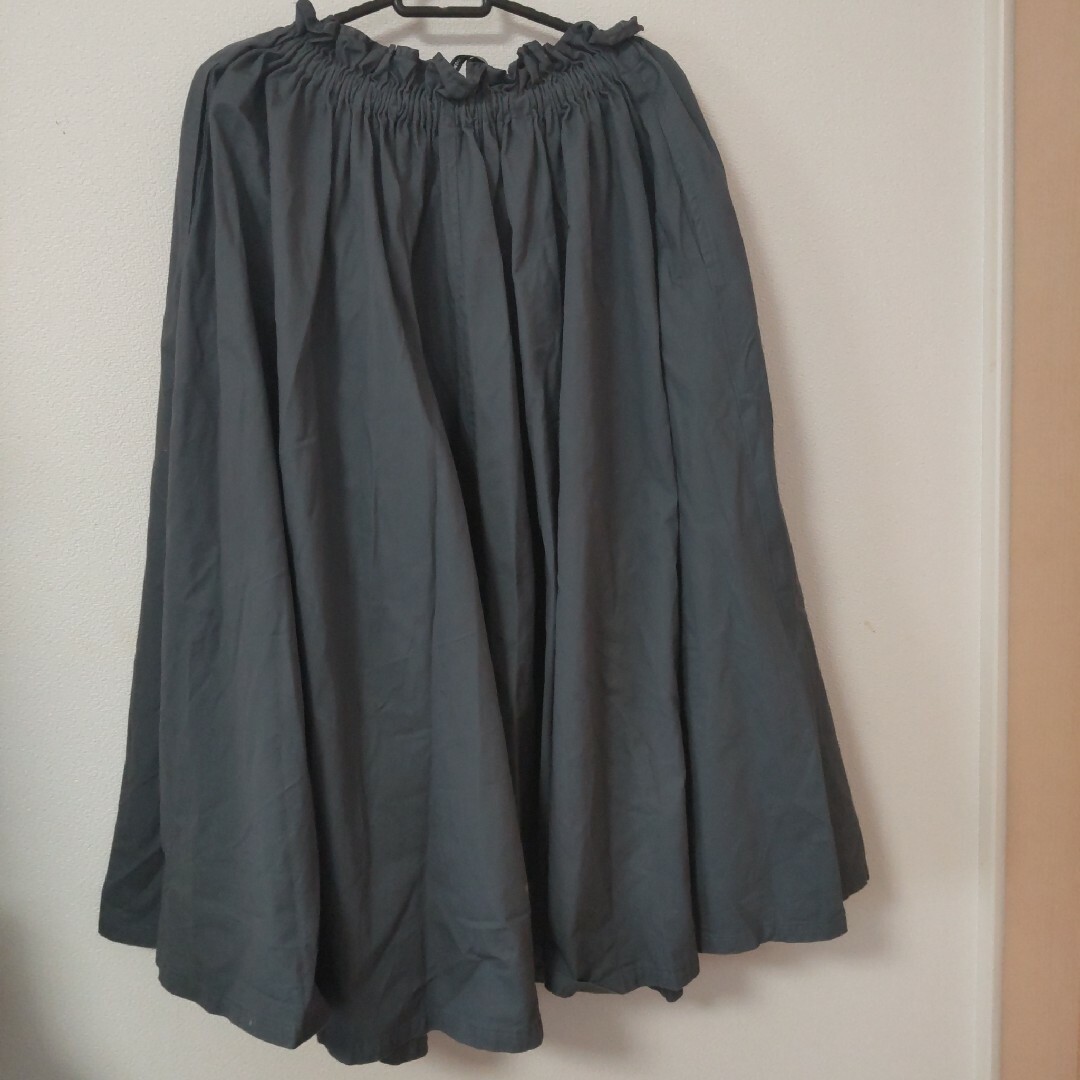 フレアースカート  モスグリーン レディースのスカート(ひざ丈スカート)の商品写真