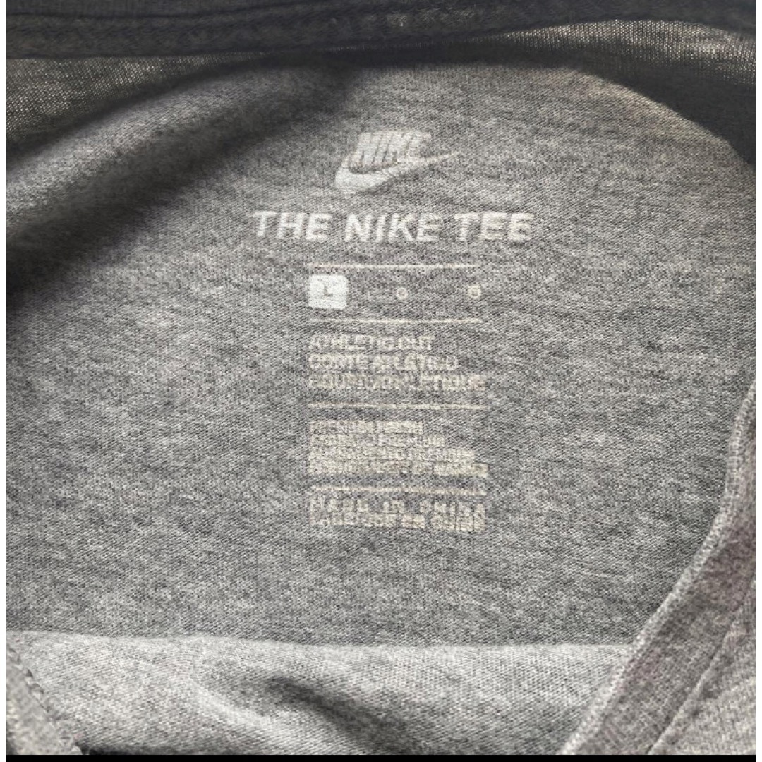 NIKE(ナイキ)のNIKE 半袖Tシャツ　L メンズのトップス(Tシャツ/カットソー(半袖/袖なし))の商品写真