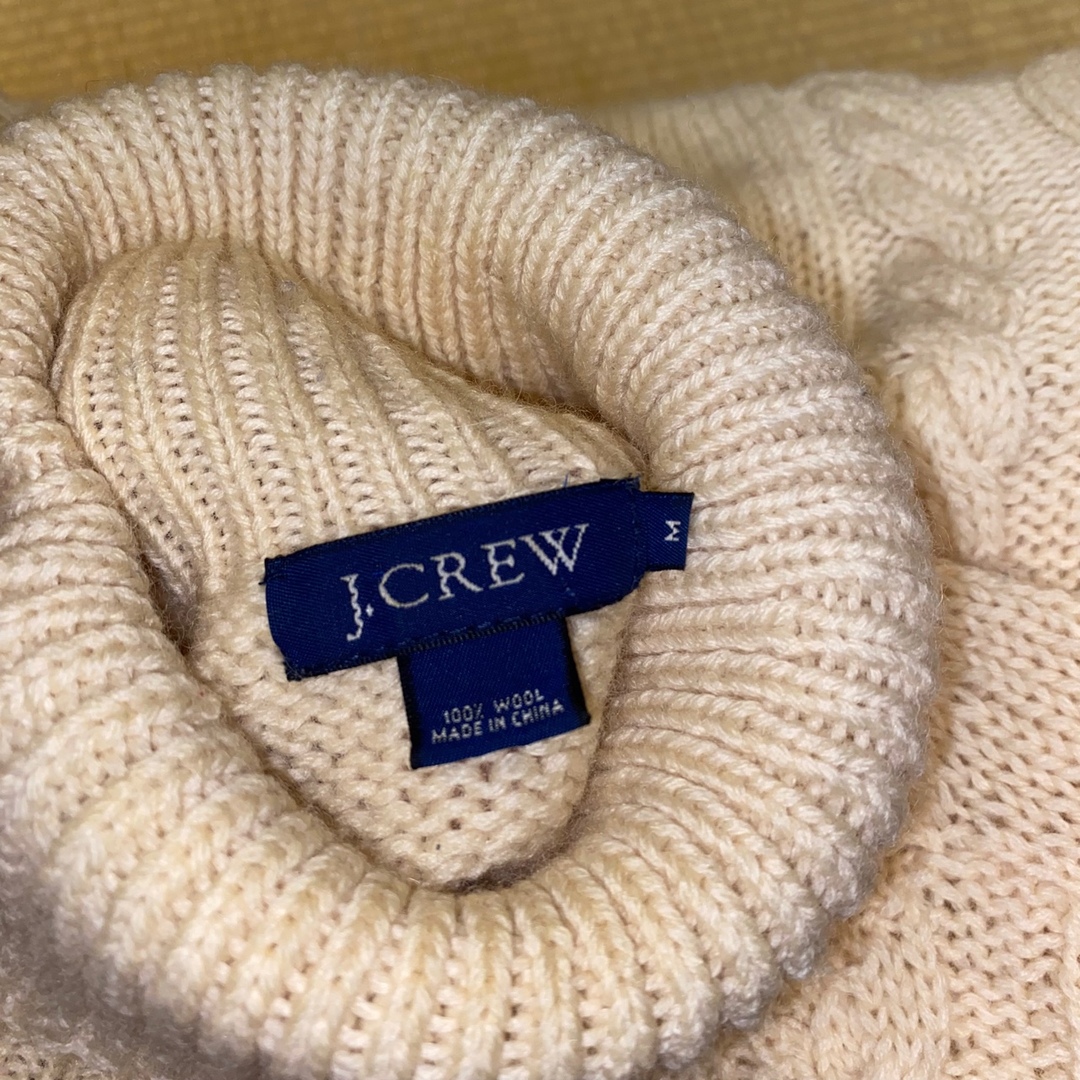 J.Crew(ジェイクルー)の白ニットセーター　J.CREW ケーブル編み　フィッシャーマン レディースのトップス(ニット/セーター)の商品写真